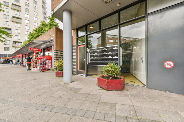 Medium property photo - Belgiëplein 82, 1066 SC Amsterdam